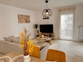 Superbe appartement neuf pour 6-8 personnes + une place de Parking